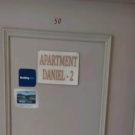 Daniel 2 Apartment