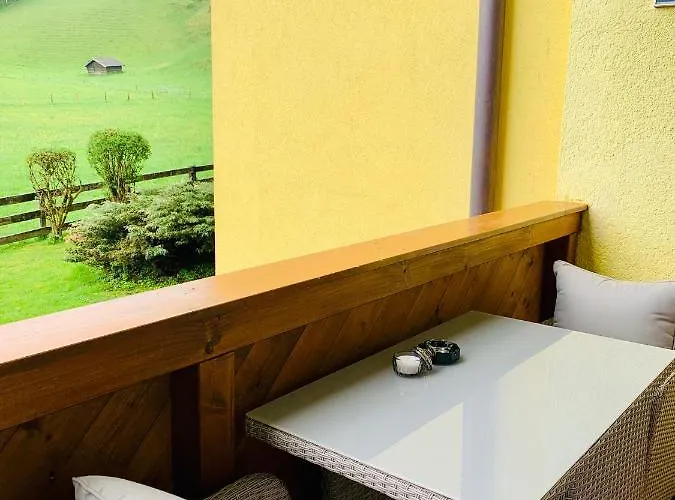 Daniel 2 Kaprun-summer Card Included * Kaprun